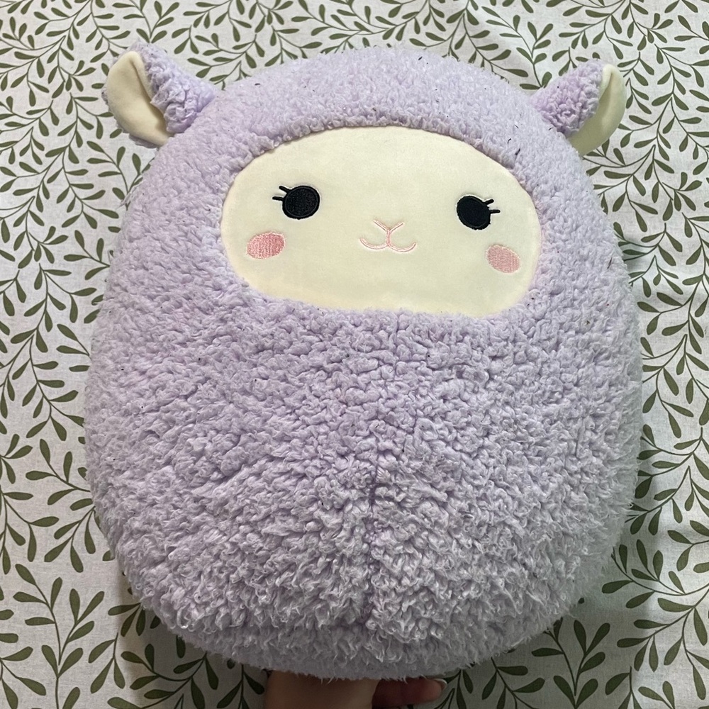 Squishmallow Lydia Lamb